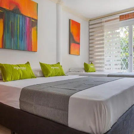 Hotel Boutique Laureles Home - Ayenda 1258 (Adults Only) Medellín Exterior foto